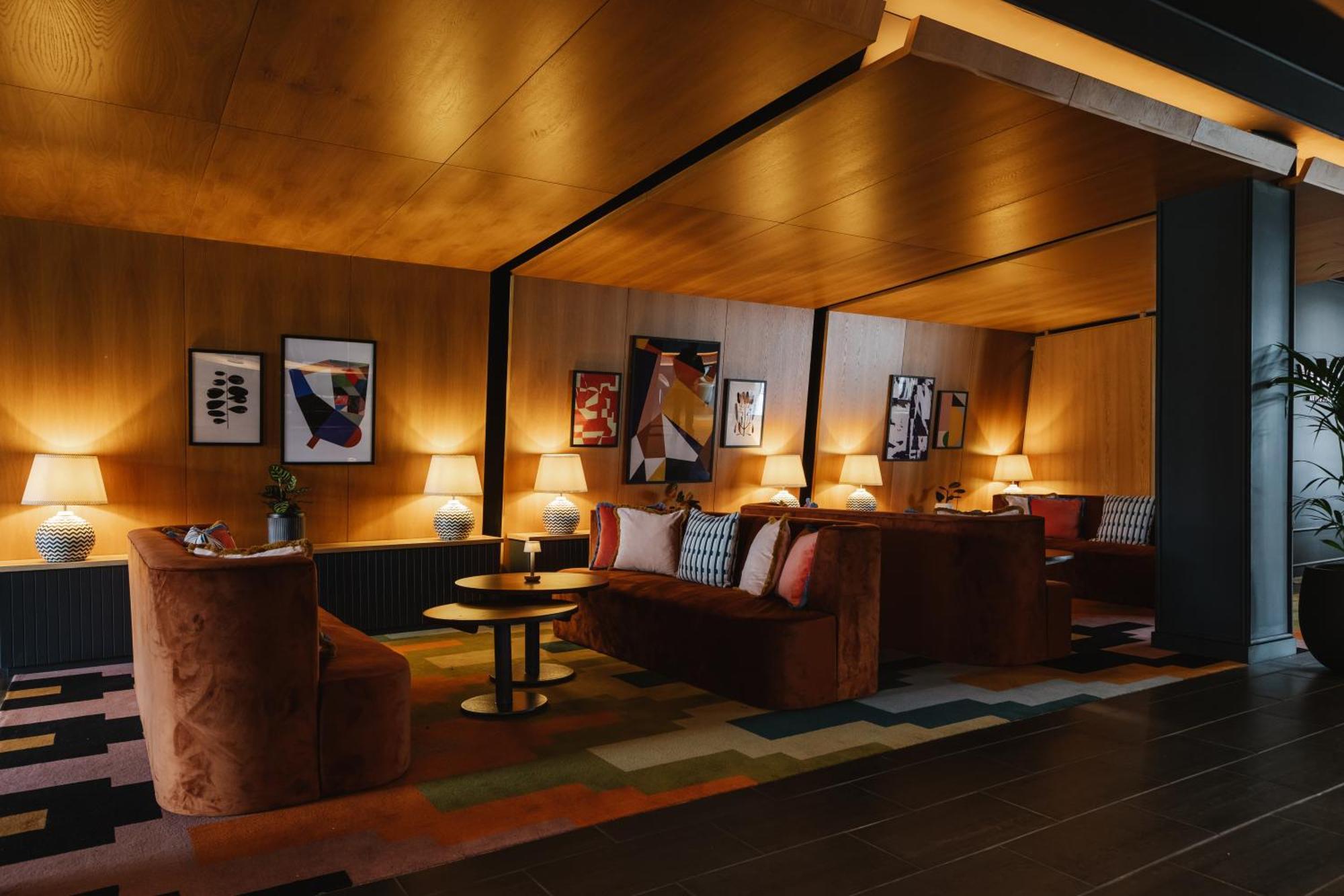 Voco Belfast By Ihg Hotel ภายนอก รูปภาพ
