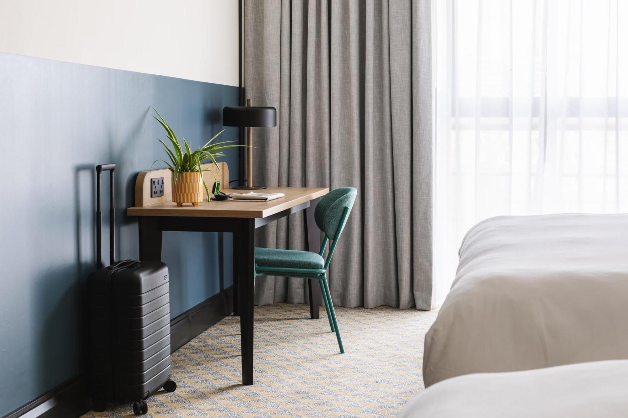Voco Belfast By Ihg Hotel ภายนอก รูปภาพ